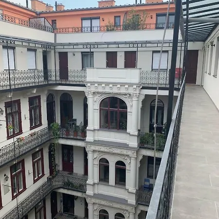 Palace District Newly Built Duplex *
